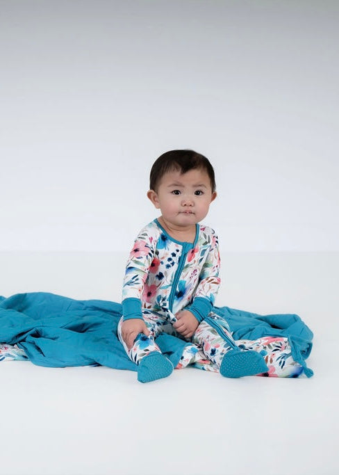 Blossom Breeze Adult Blanket